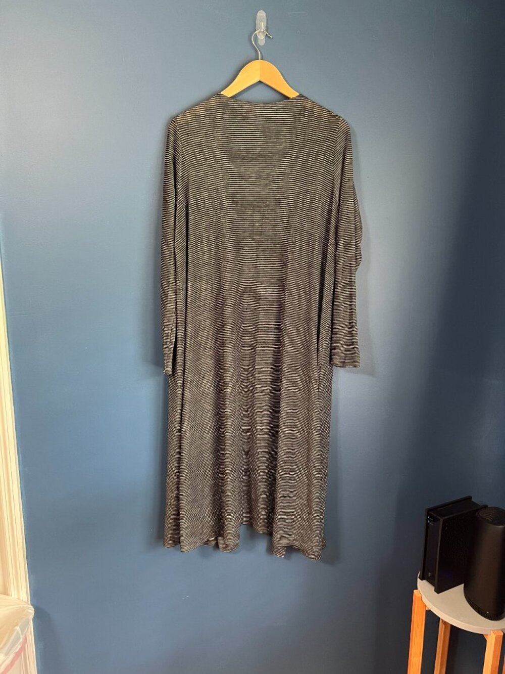 Lularoe Sarah Duster Cardigan Floor Length Open Front Design Gray/White L - Picture 4 of 8